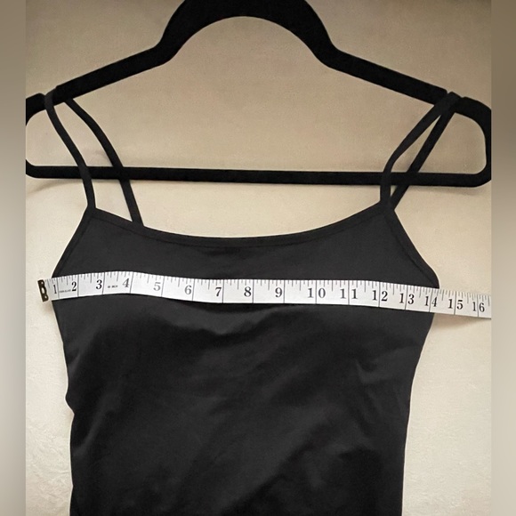 NWT Old Navy Black Swimsuit One Piece Size M Retails $70 - Picture 5 of 6